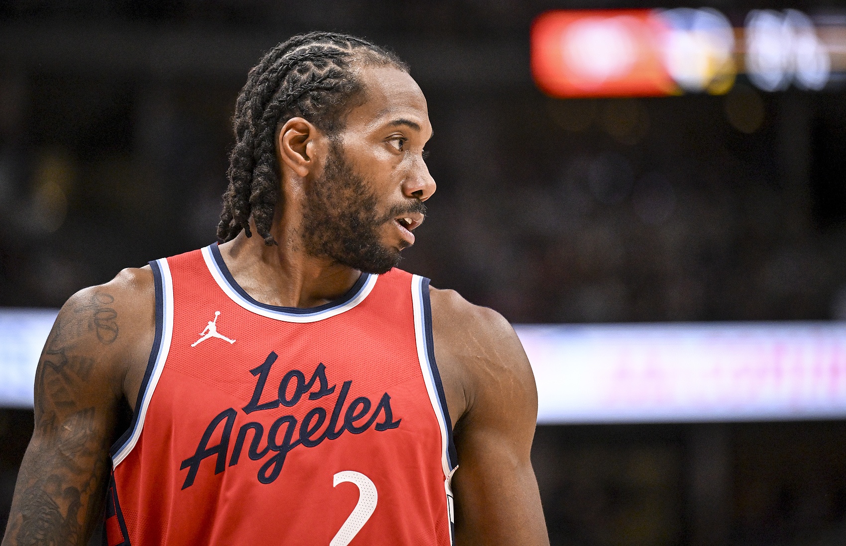 小卡：科林斯能防侧翼也能防中锋 我依然能防联盟顶尖球员