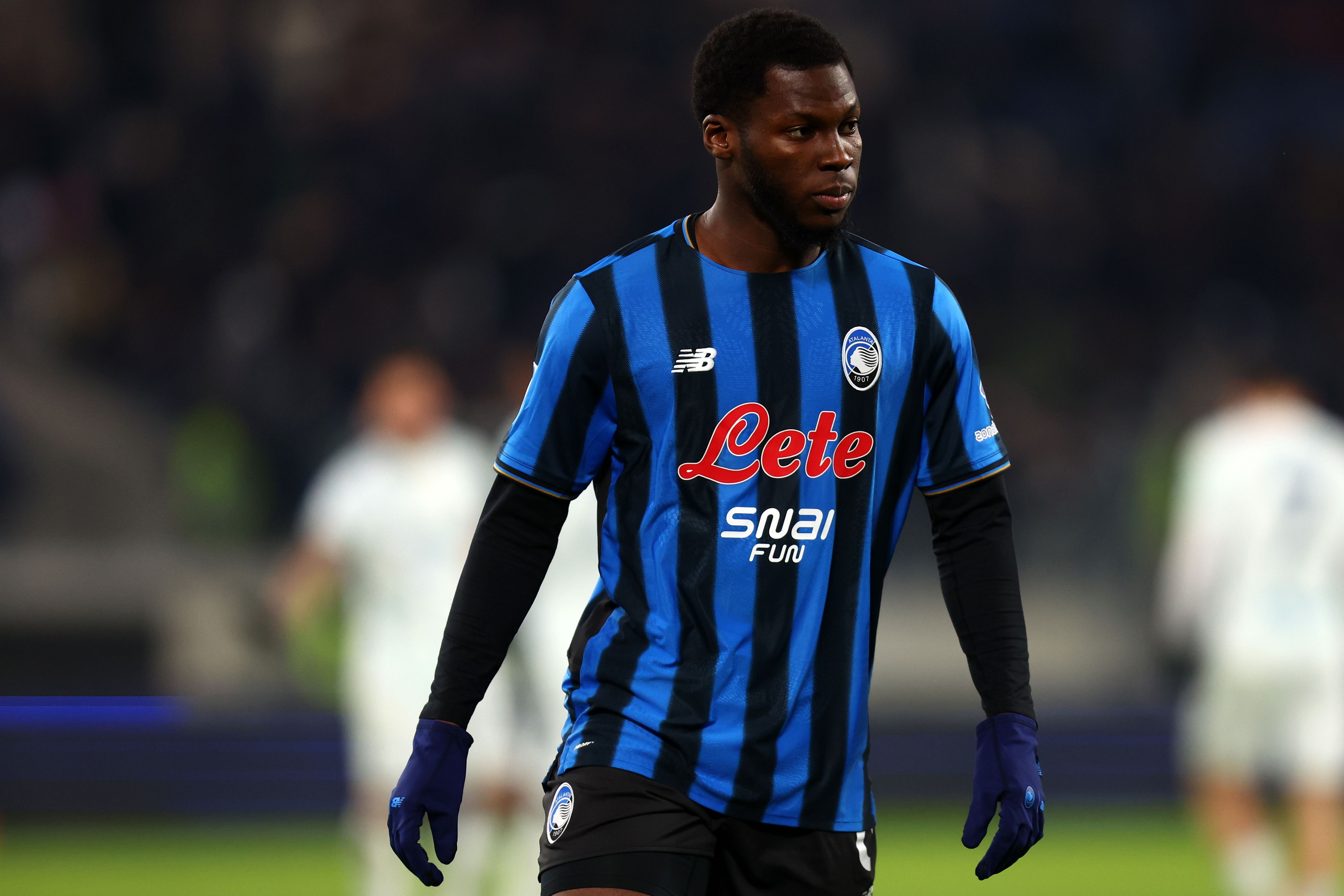 斯基拉：亚特兰大倾向于不激活穆萨买断权，赛季结束球员将回米兰